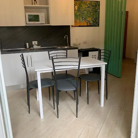 דירה I Monolocali Del Boccaccio מילאנו מריטימה