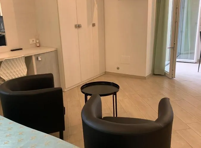 I Monolocali Del Boccaccio 아파트